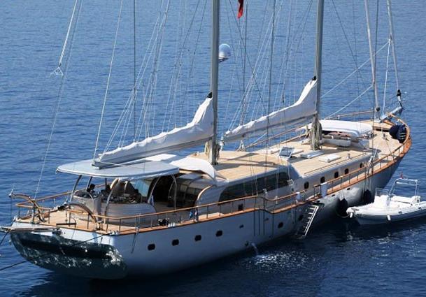 Silver Moon yacht